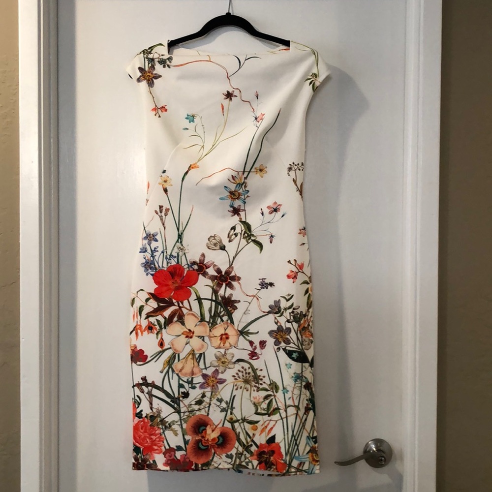 Zara floral midi dress 💖💖💖